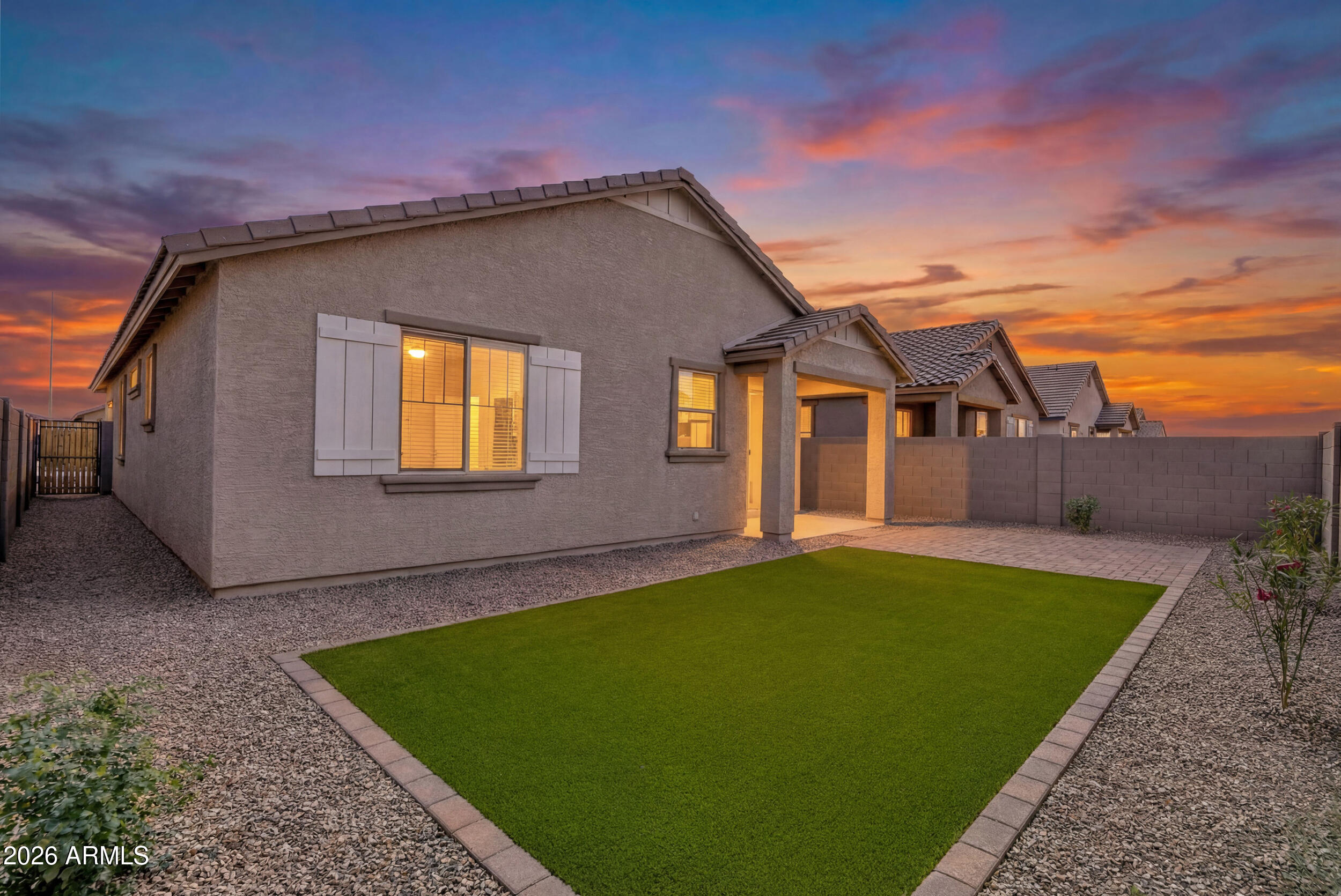 9968 W MITCHELL Avenue