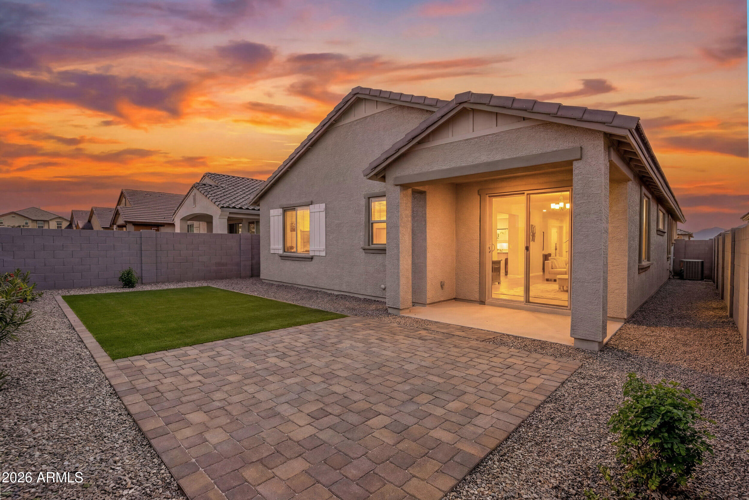 9968 W MITCHELL Avenue