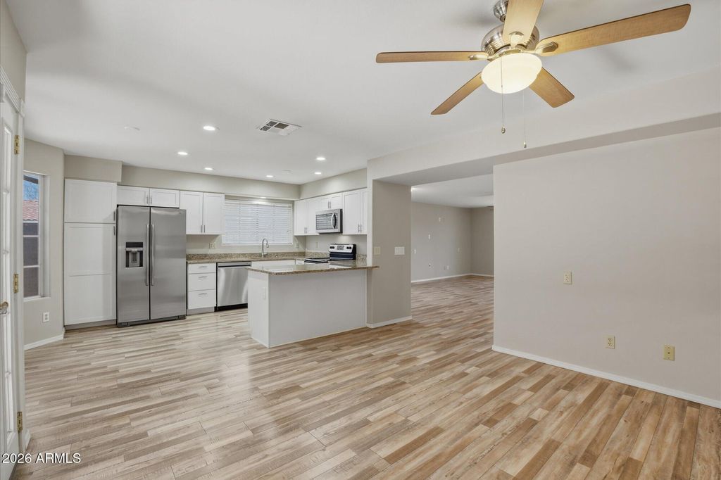 Photo of 2875 W Highland Street #1115, Chandler, AZ 85224 (MLS # 6989346)