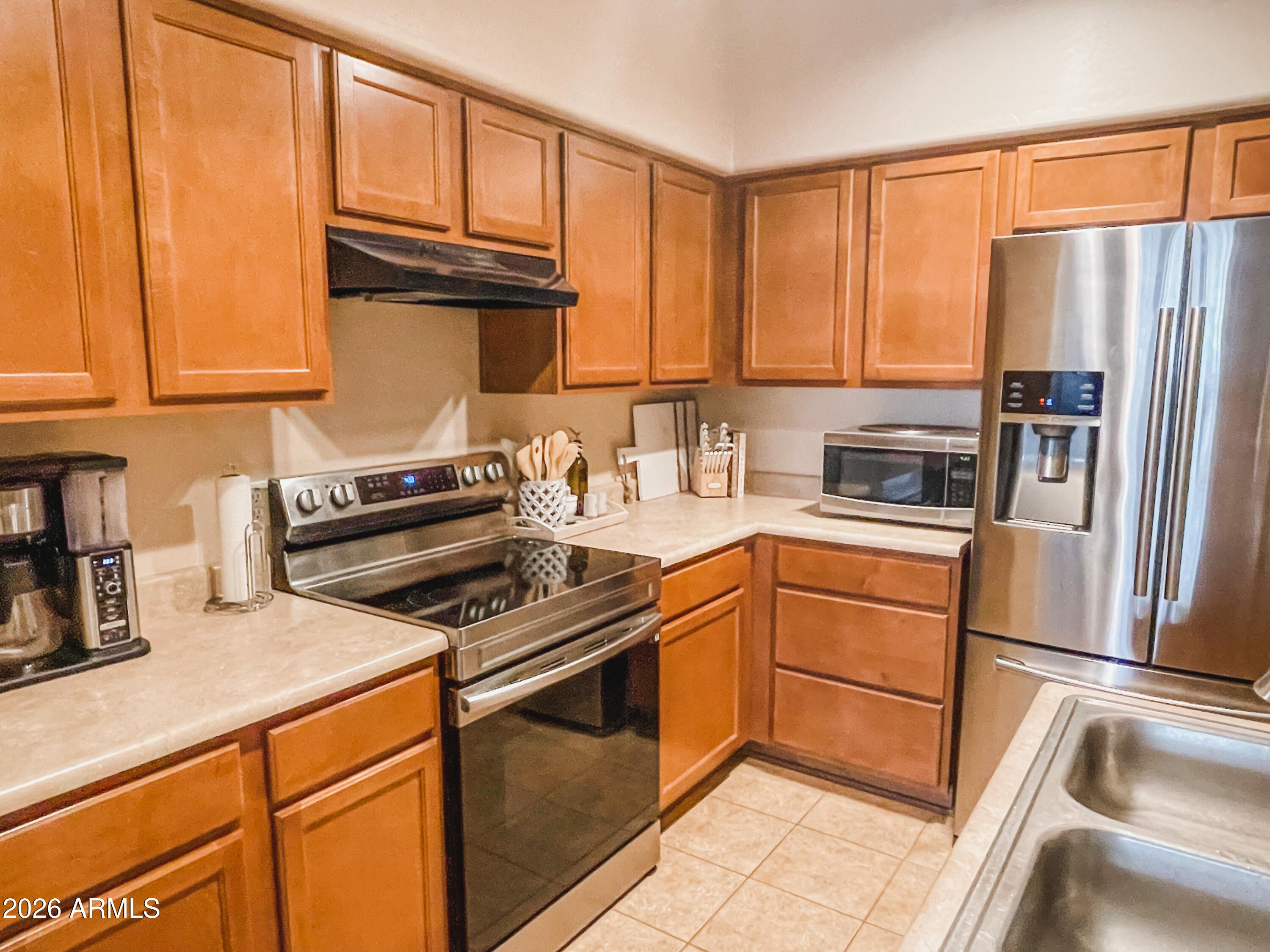 525 N MILLER Road 155