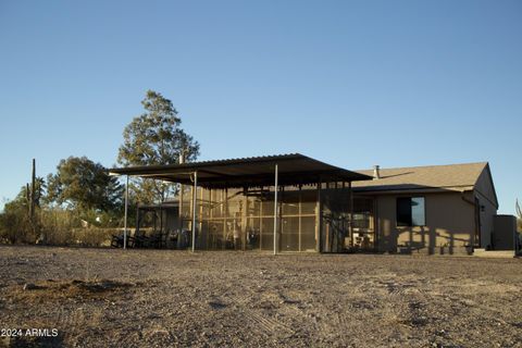 A home in New River