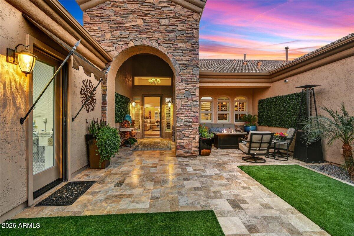 14727 W CARBINE Court