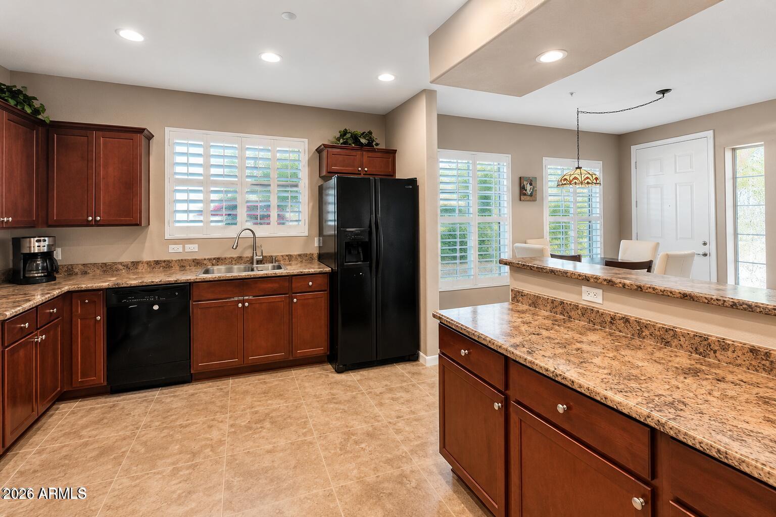 14575 W MOUNTAIN VIEW Boulevard 612