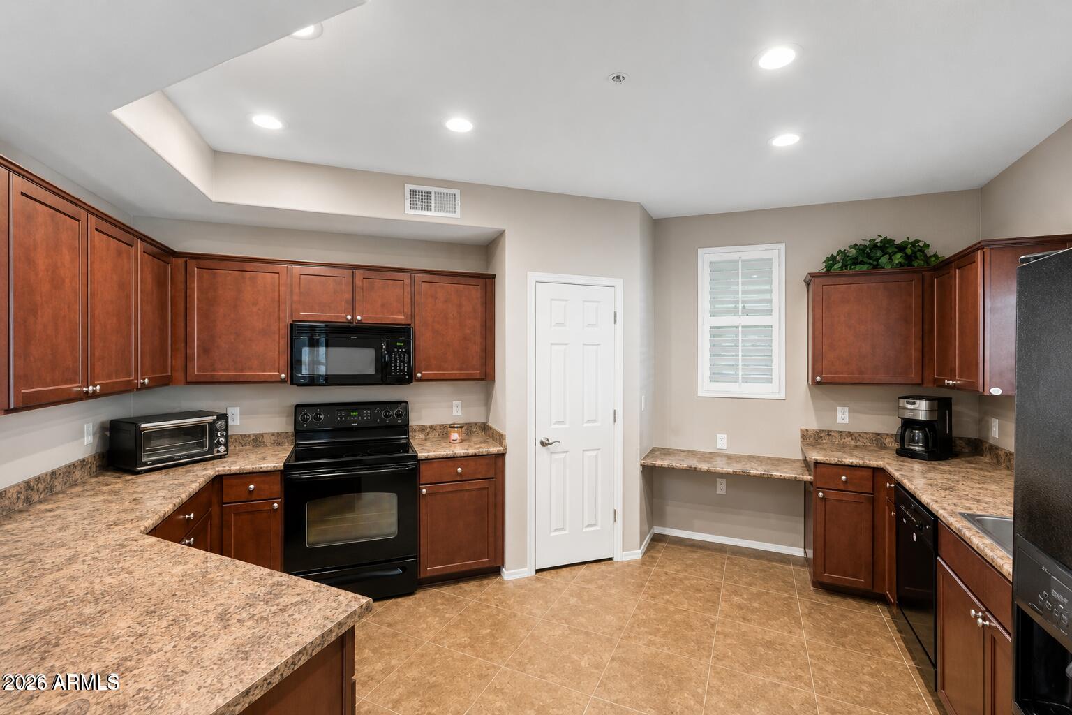 14575 W MOUNTAIN VIEW Boulevard 612