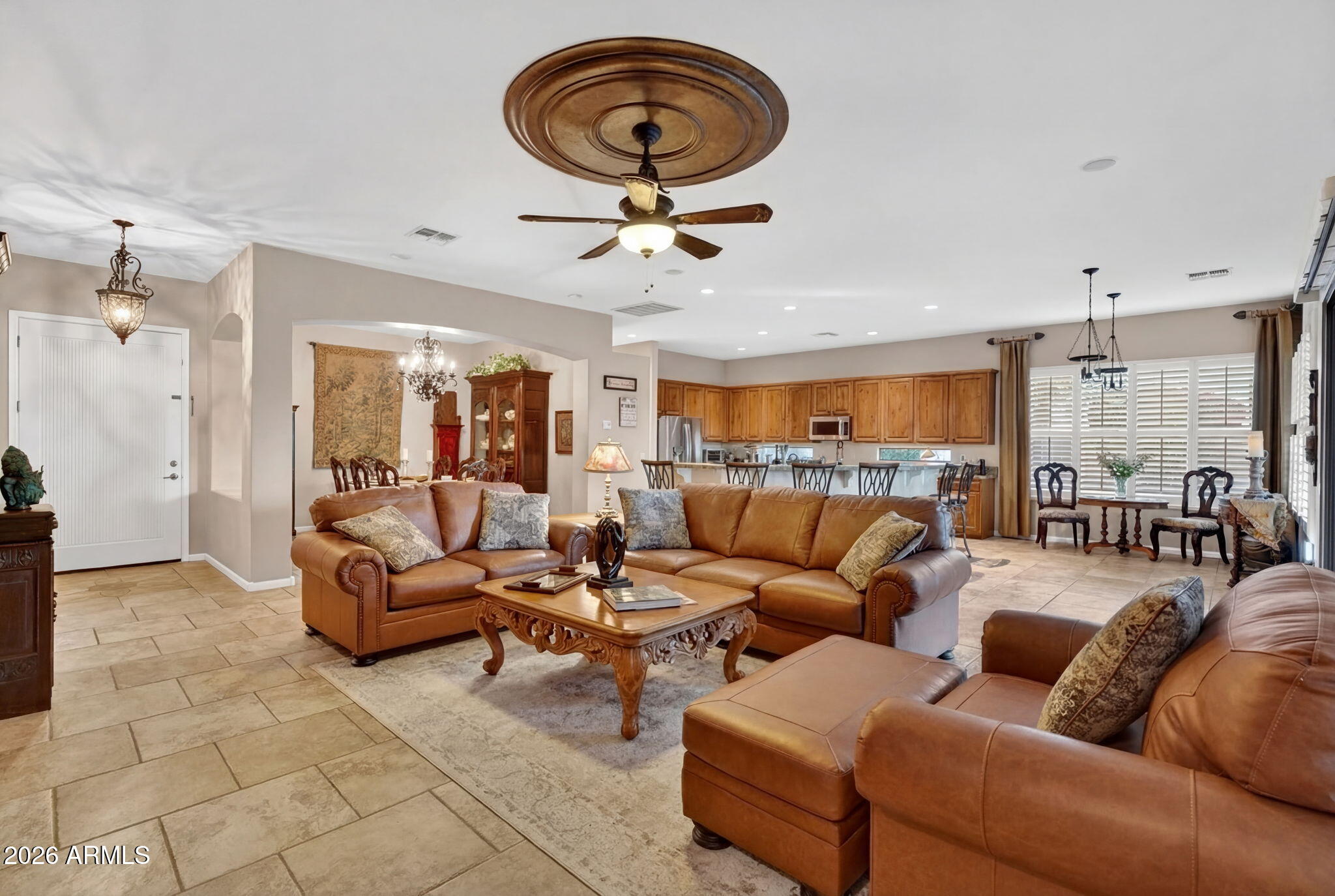 4155 E DUBOIS Avenue