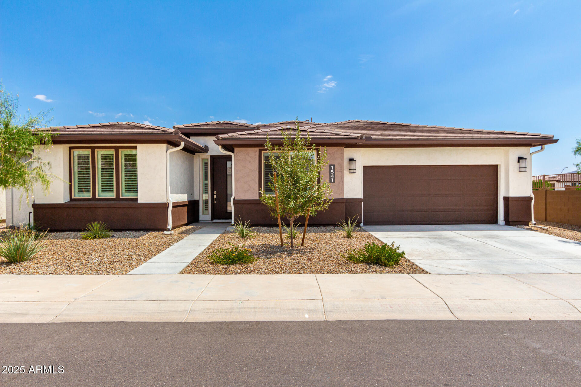 Homes for Sale in Queen Creek Arizona 1 1541 W CAMINA BUENA Vista