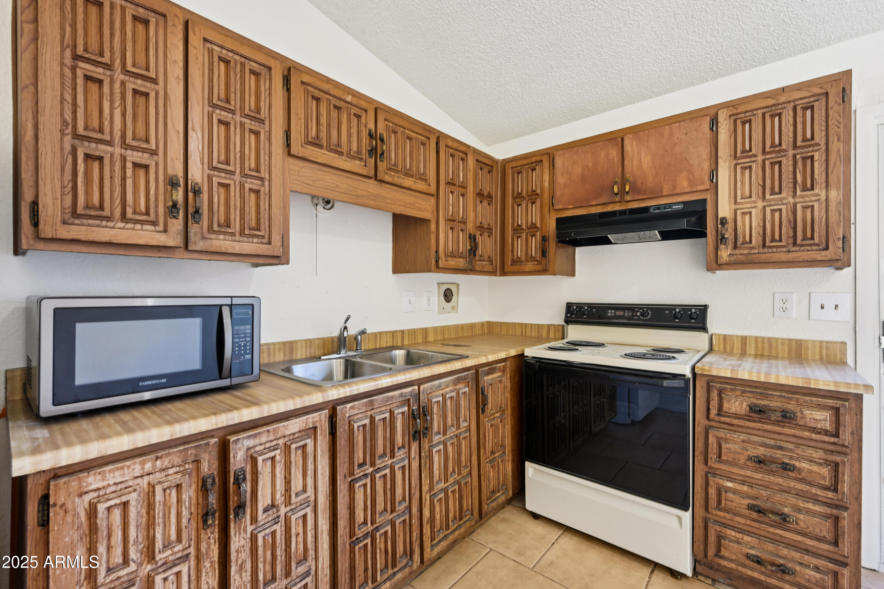 3645 N 69TH Avenue 73