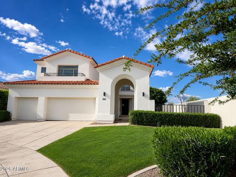 Photo of 7676 E Tuckey Lane, Scottsdale, AZ 85250 (MLS # 7032176)