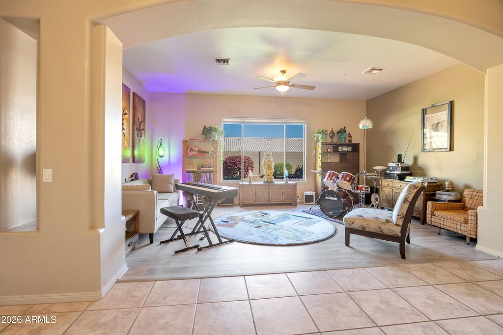 Photo of 2716 E Evans Drive, Phoenix, AZ 85032 (MLS # 6999459)