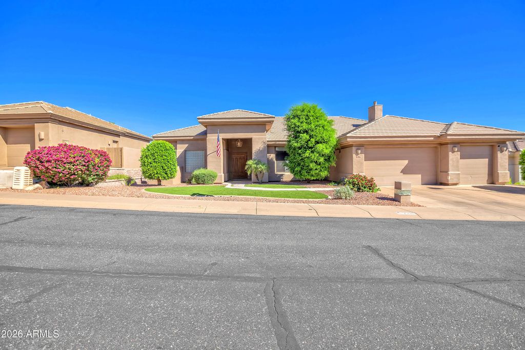 Photo of 2716 E Evans Drive, Phoenix, AZ 85032 (MLS # 6999459)