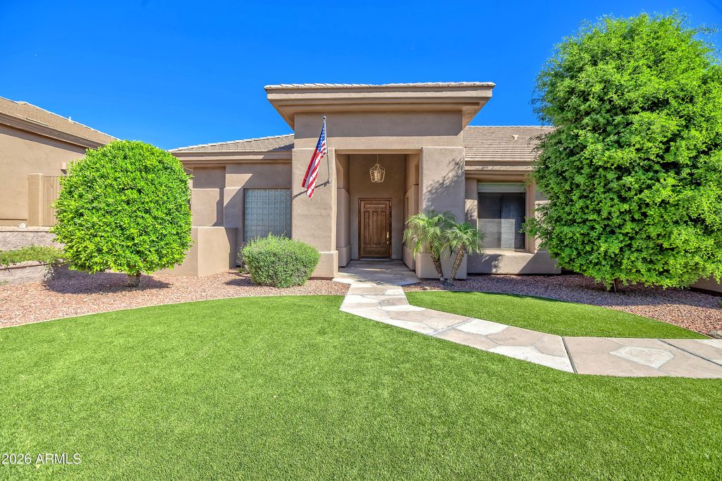 Photo of 2716 E Evans Drive, Phoenix, AZ 85032 (MLS # 6999459)