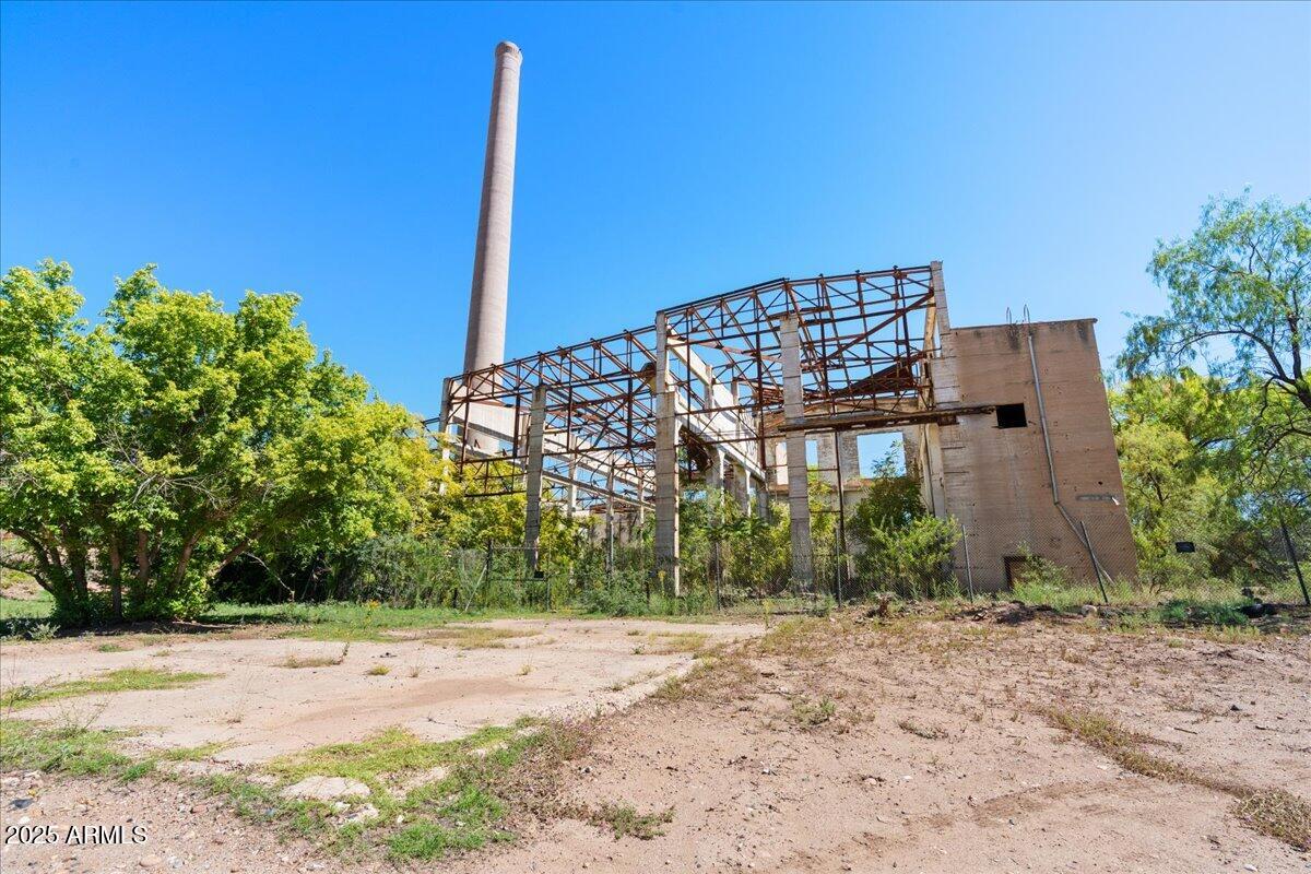 2300 N broadway Street