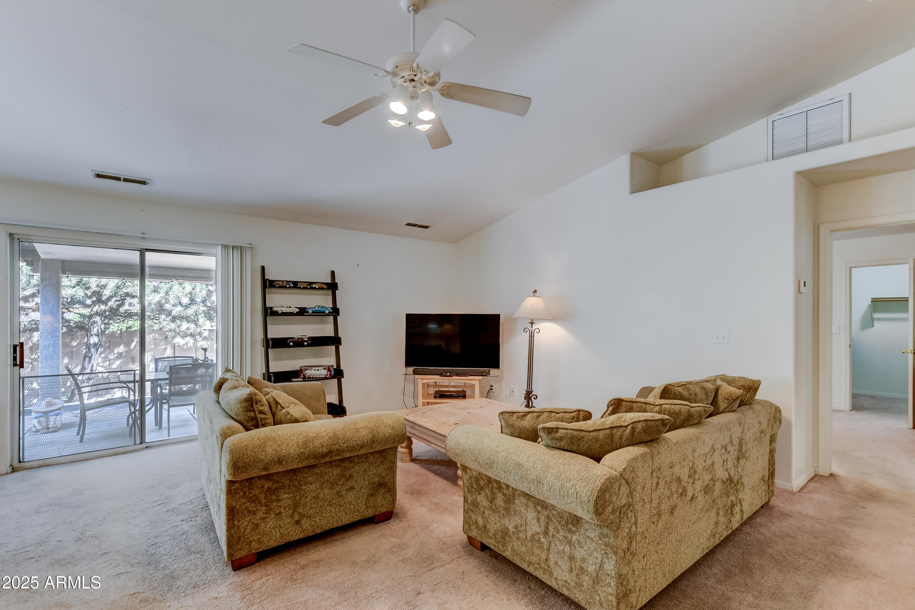 7262 N Valley Vista Road