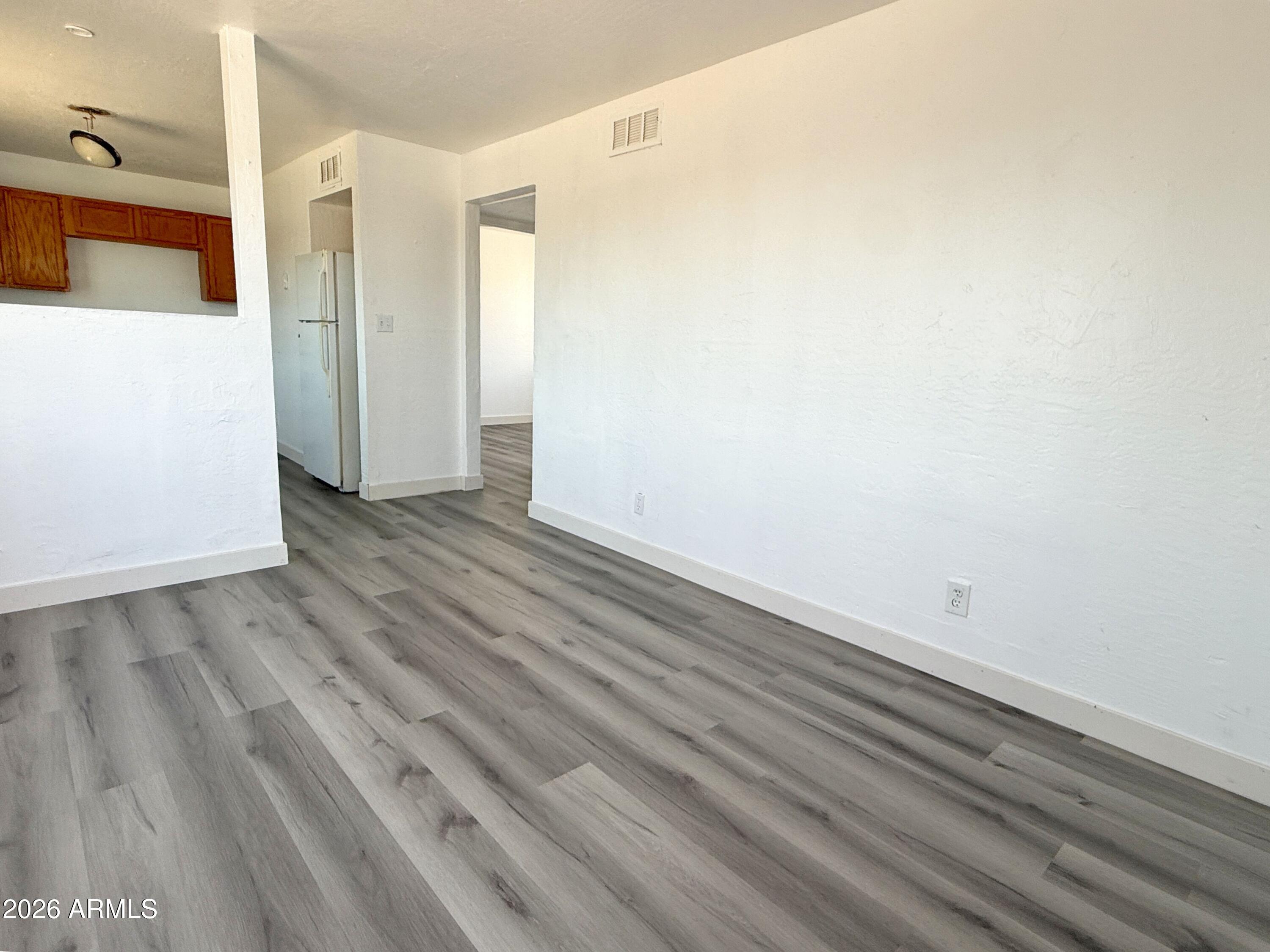 1709 W Sherman Street 1