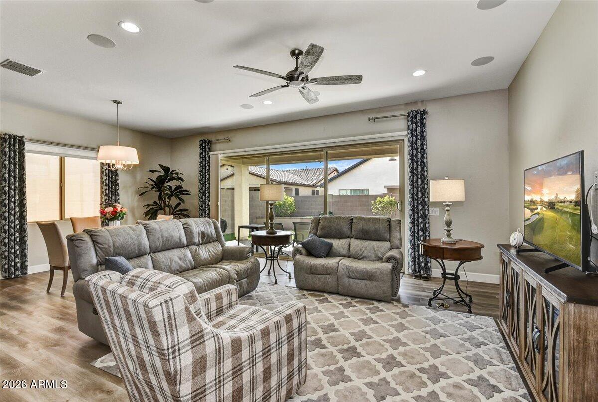 10743 W SIERRA PINTA Drive