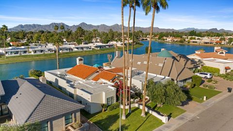 8210 E DEL CADENA Drive Scottsdale AZ 85258