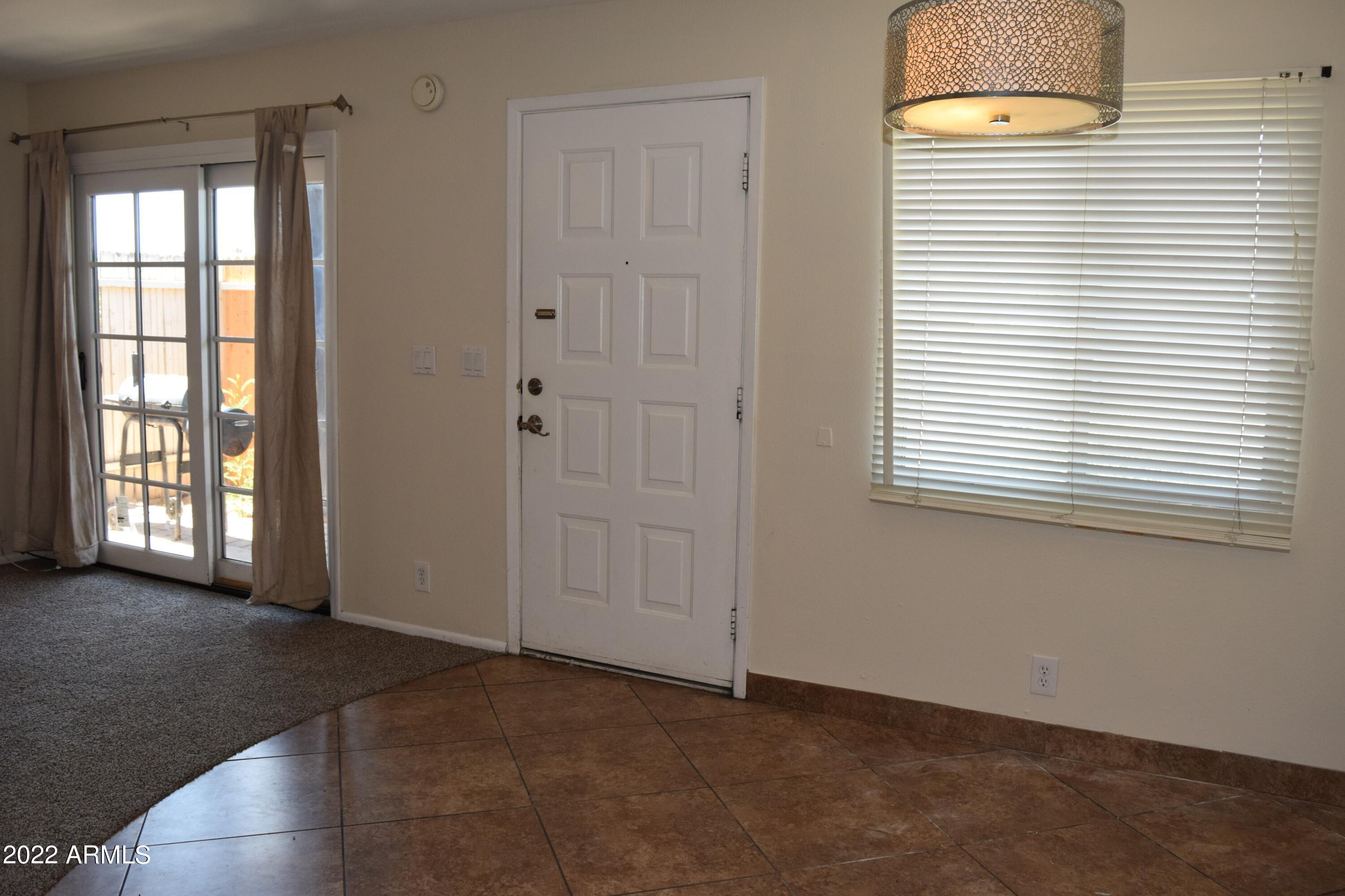 286 W Palomino Drive Unit 2