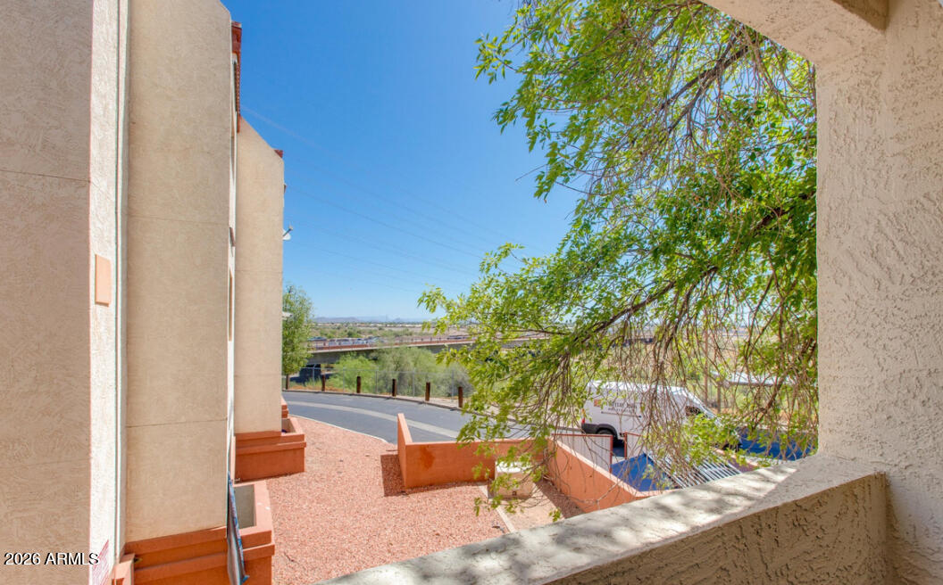 CLIFFS CONDOMINIUM - Residential