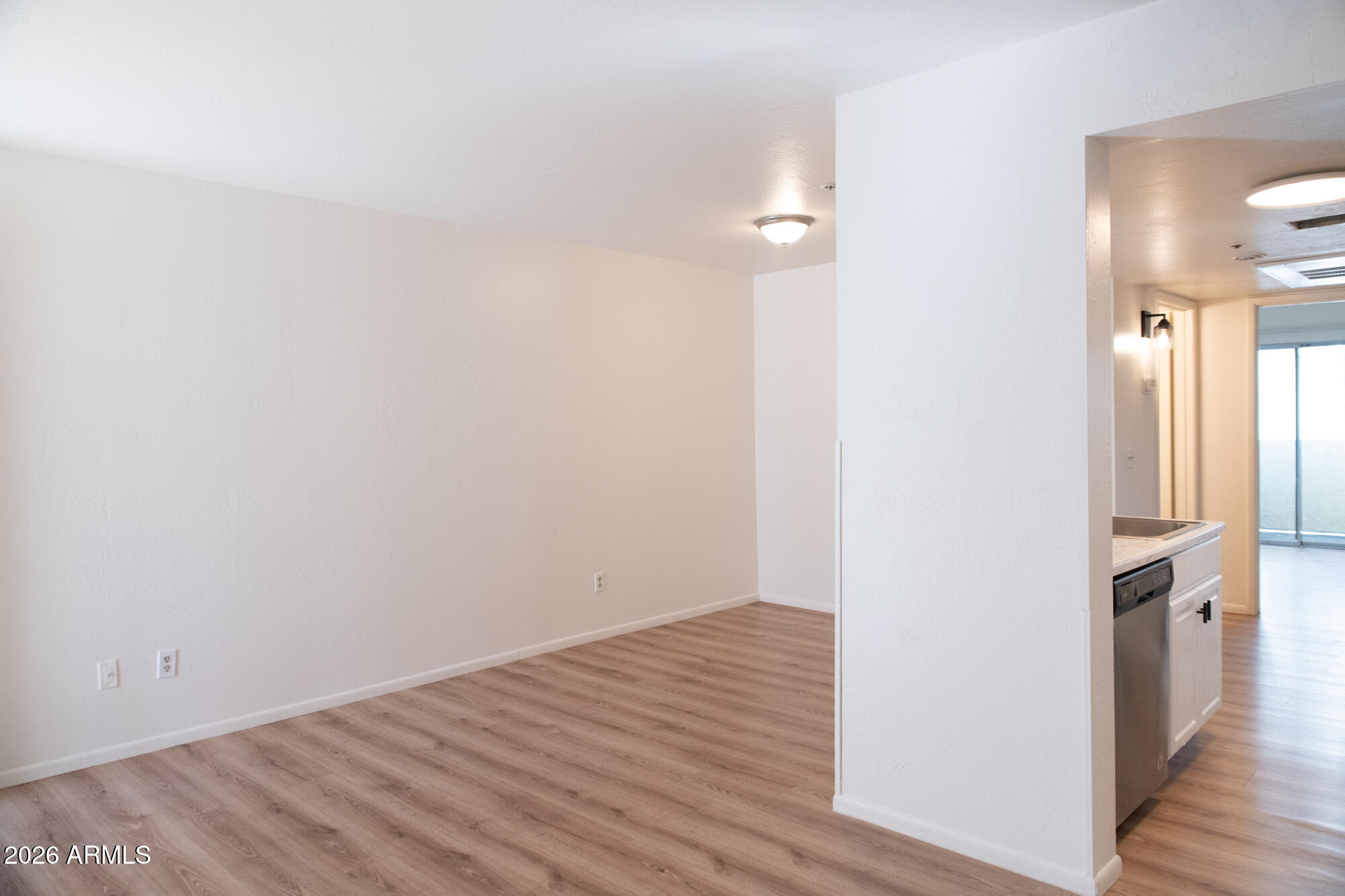 CLIFFS CONDOMINIUM - Residential