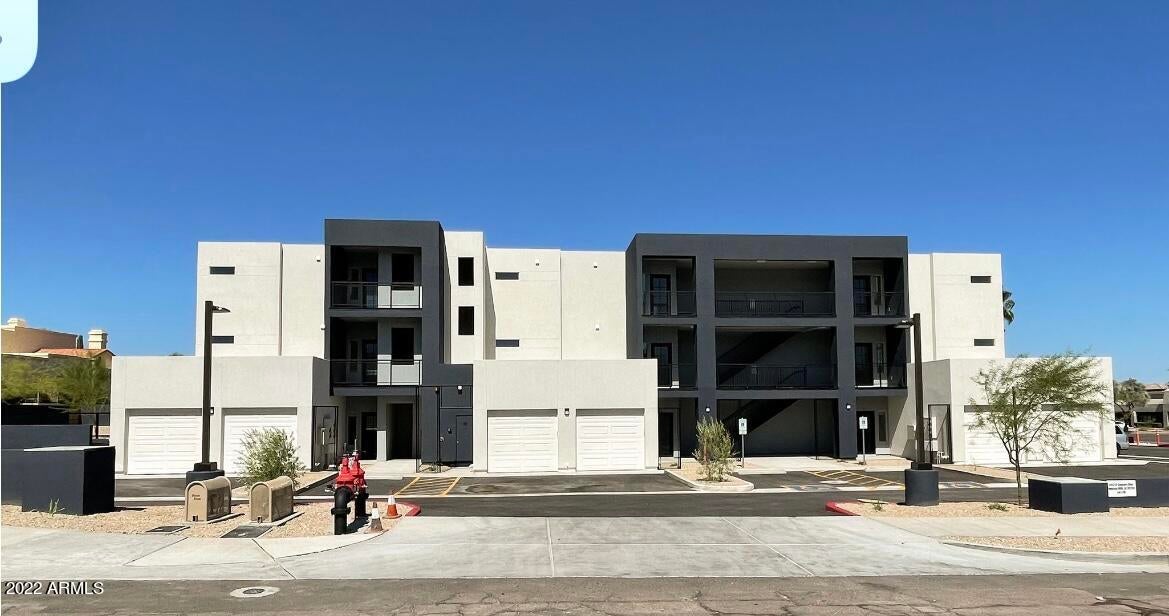 12412 N Saguaro Boulevard 101