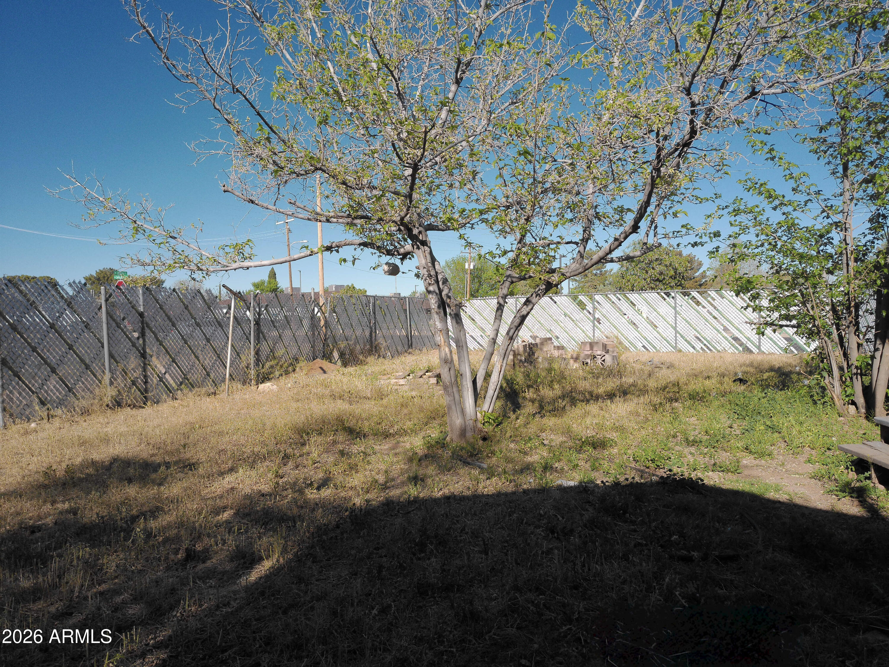 GARDEN CANYON - Residential