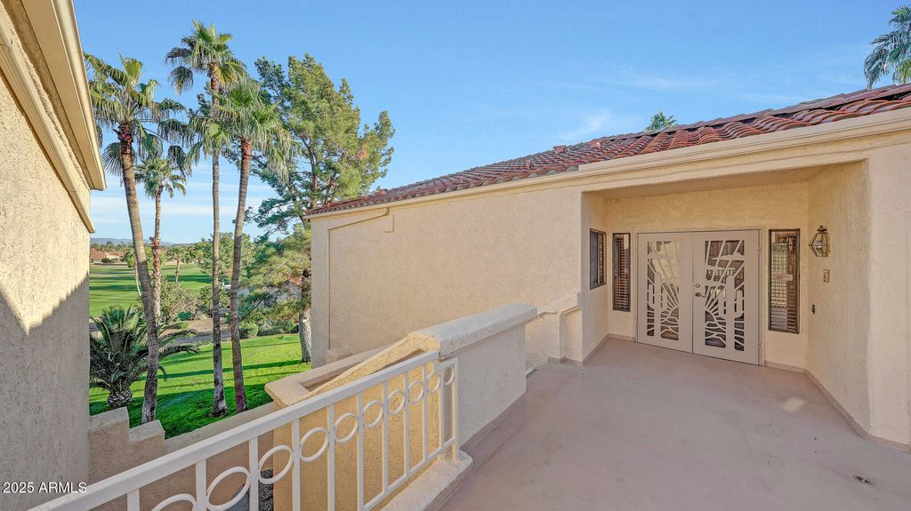 Photo of 19400 N Westbrook Parkway #333, Peoria, AZ 85382 (MLS # 6951669)