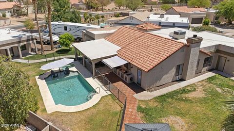1670 E WHITTEN Street Chandler AZ 85225