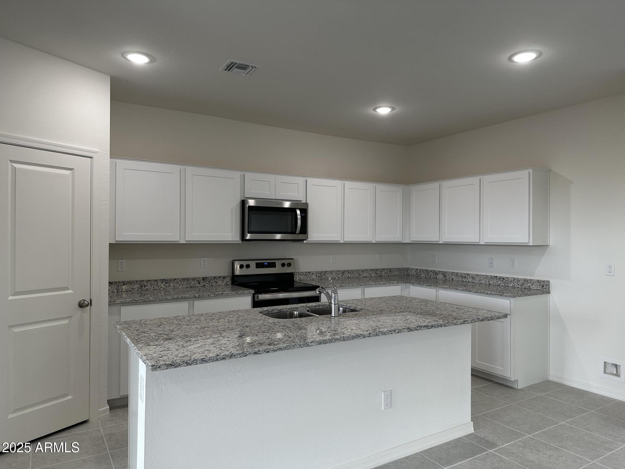 5938 E ARTEMIS Drive