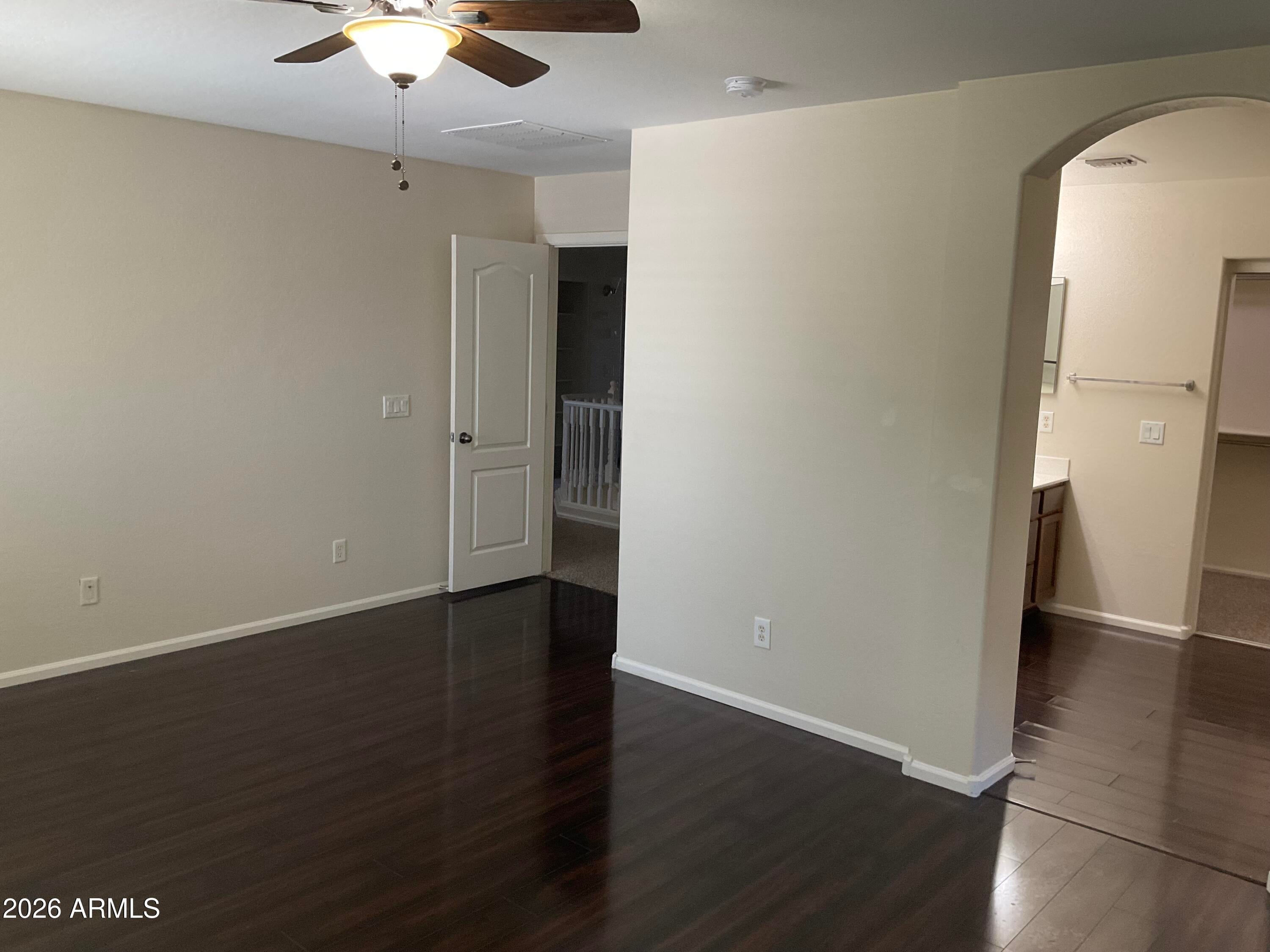 1374 W MATTHEWS Drive