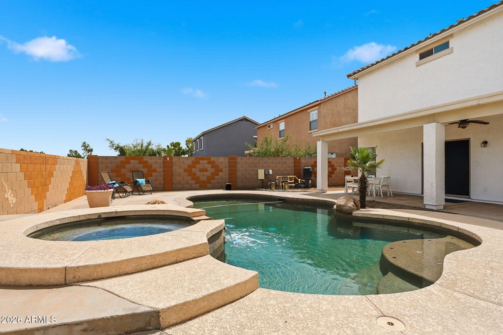 Photo of 11860 W Grant Street, Avondale, AZ 85323 (MLS # 7010338)
