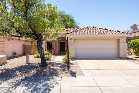 Photo of 3231 E Menadota Drive, Phoenix, AZ 85050 (MLS # 7058069)