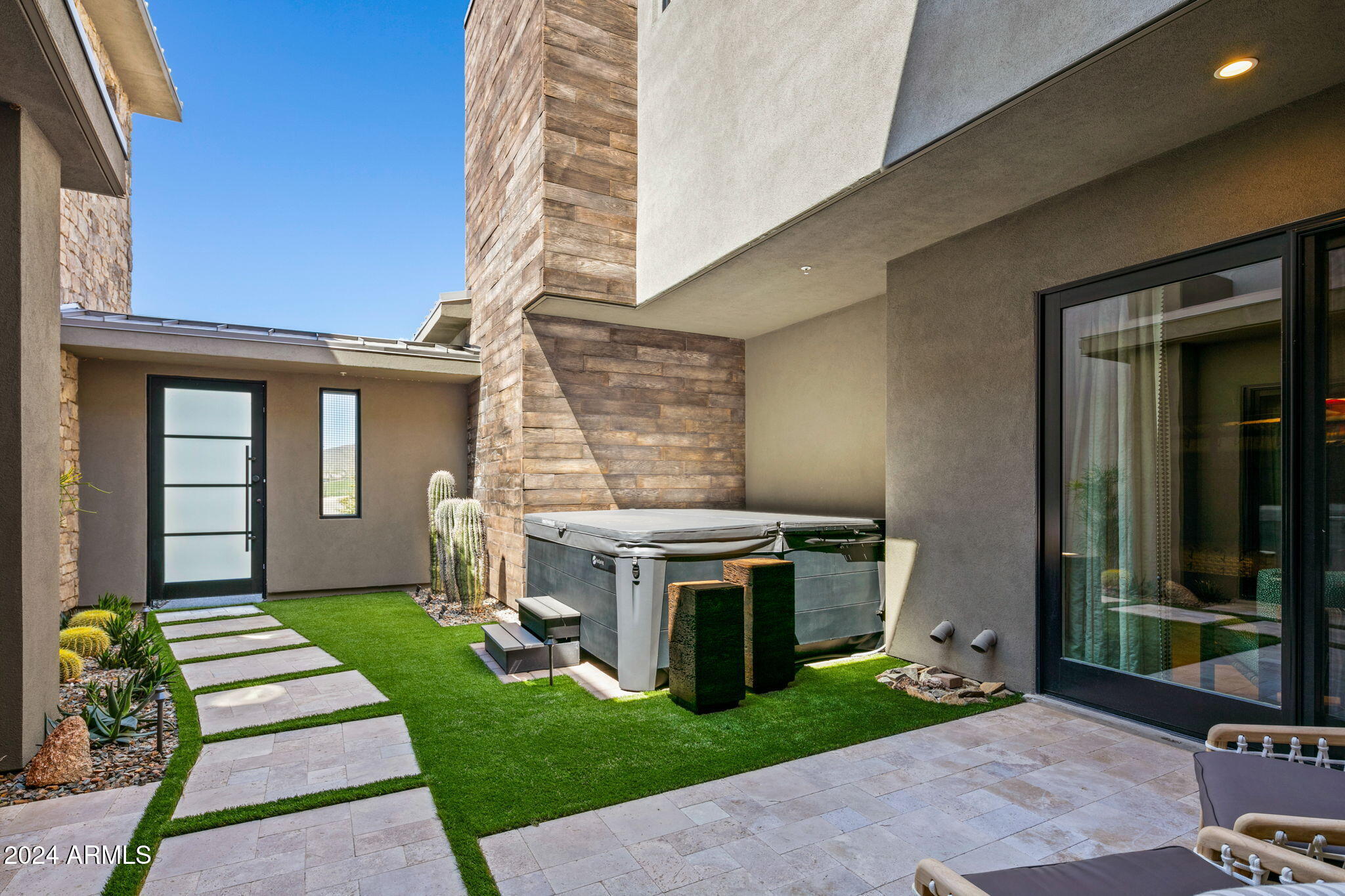 37200 N CAVE CREEK Road 1126