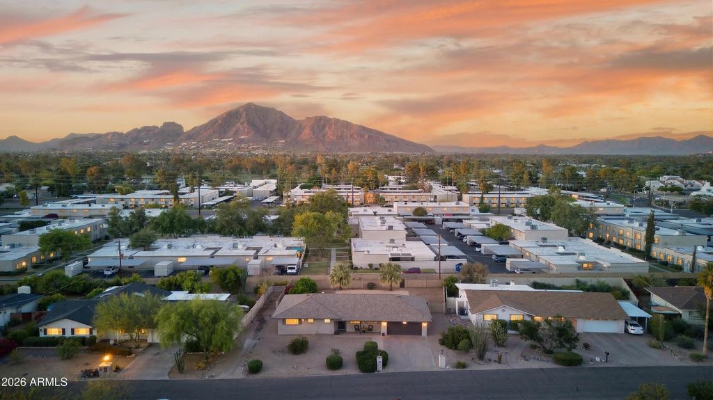 Photo of 5910 E Edgemont Avenue, Scottsdale, AZ 85257 (MLS # 7001868)