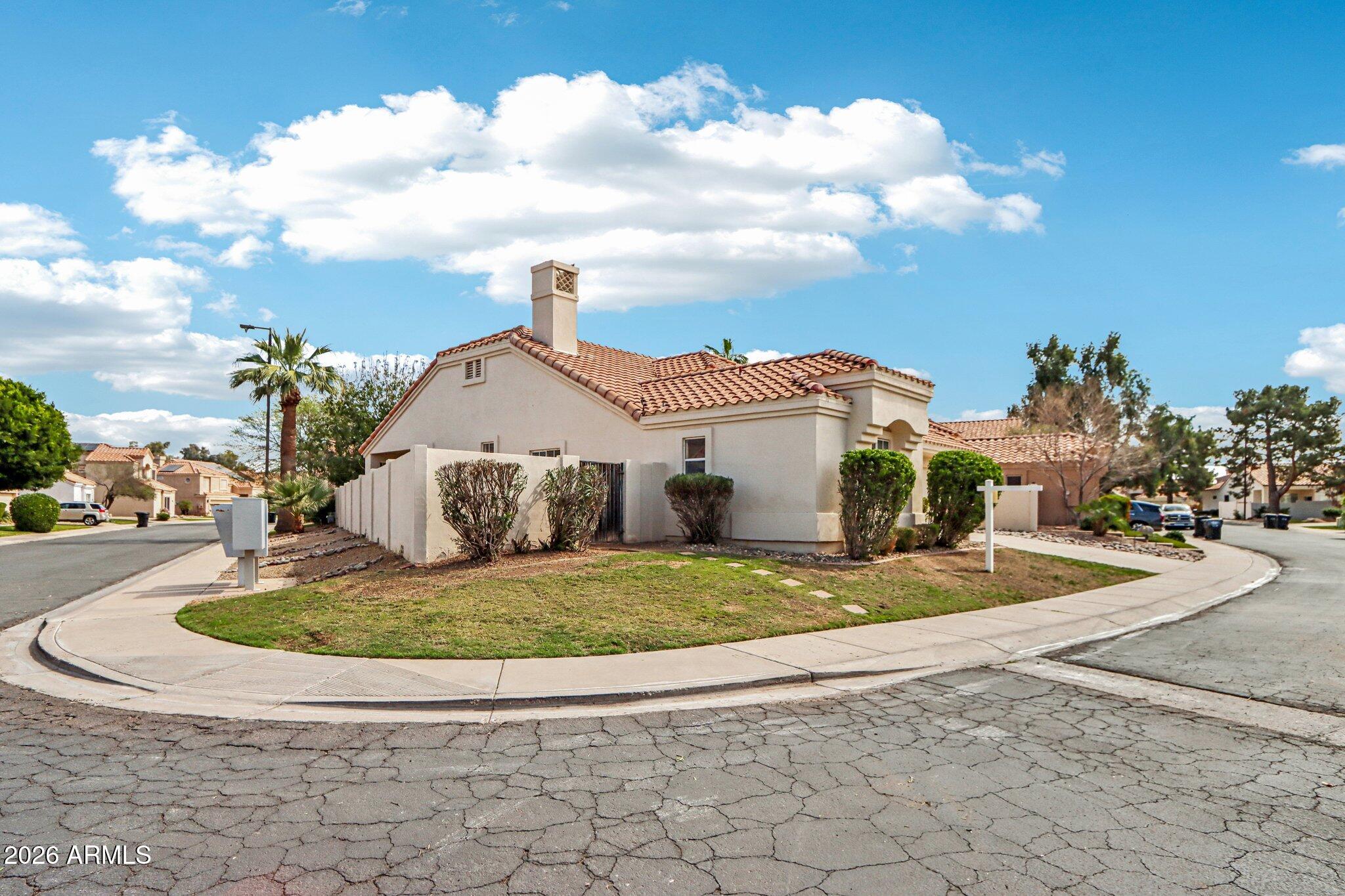 2127 W PENINSULA Circle