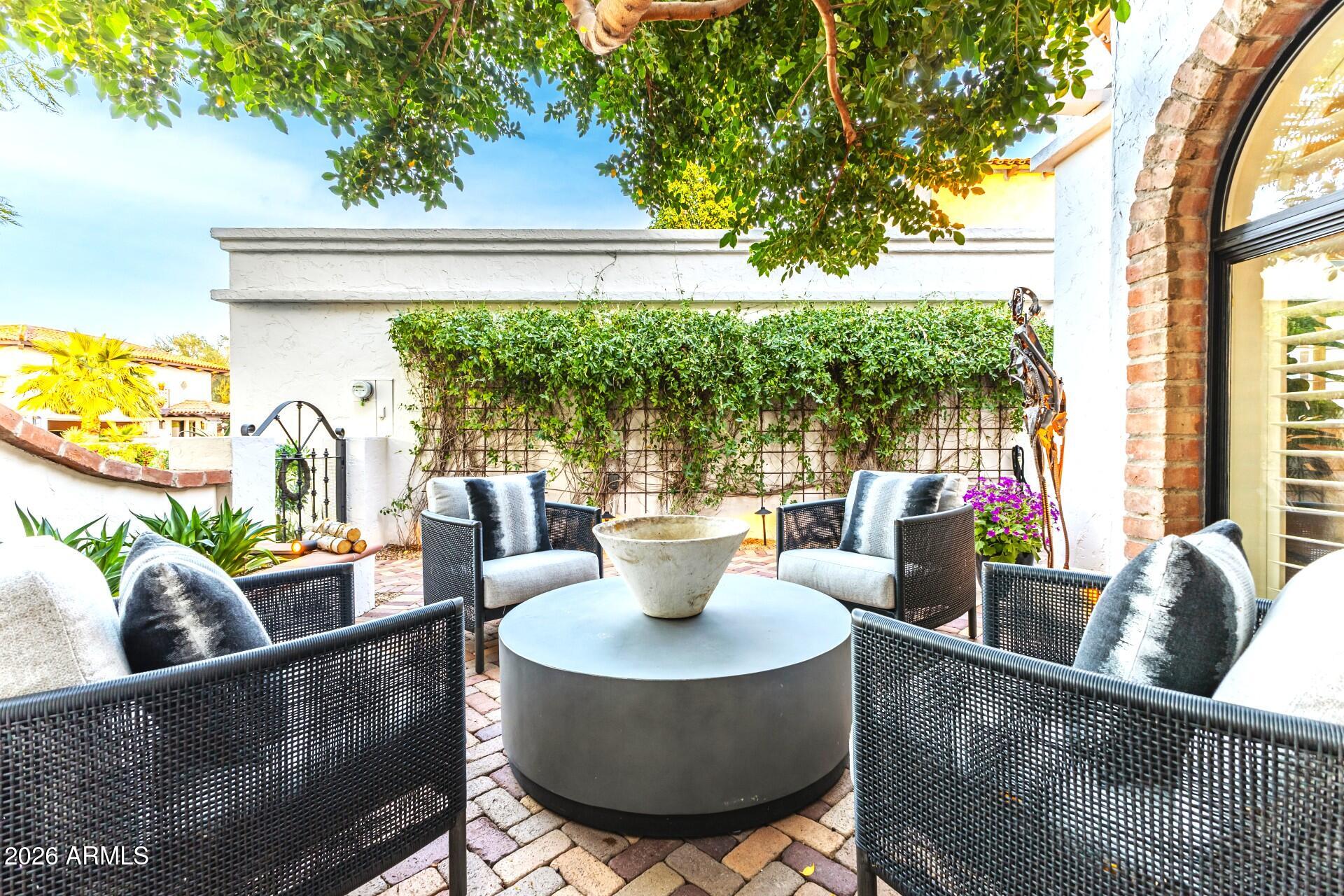 6701 N SCOTTSDALE Road 5