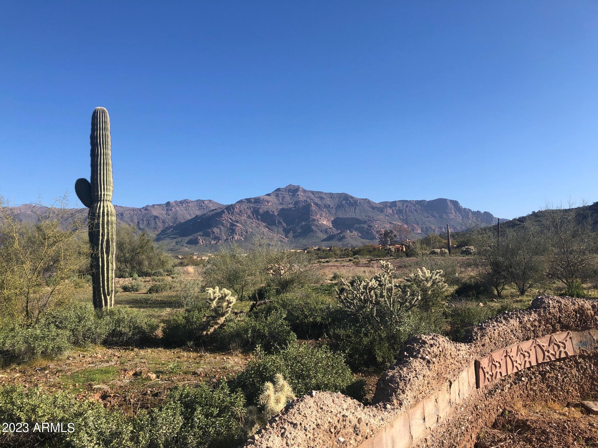 5371 S DESERT DAWN Drive