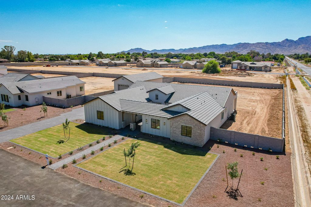 Photo of 6926 N 177th Place, Waddell, AZ 85355 (MLS # 6874884)