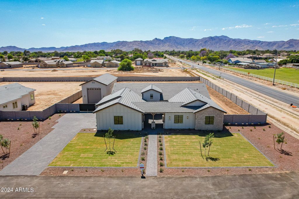 Photo of 6926 N 177th Place, Waddell, AZ 85355 (MLS # 6874884)