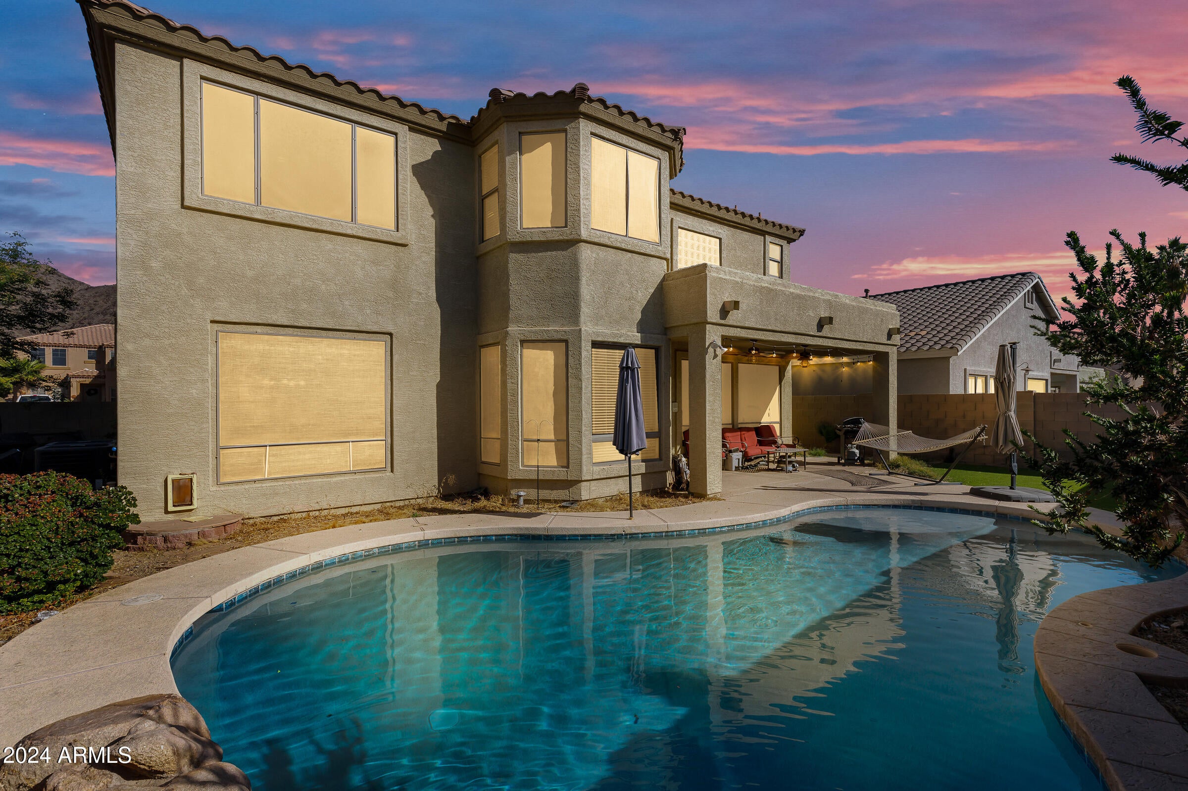 2801 W Silver Fox Way