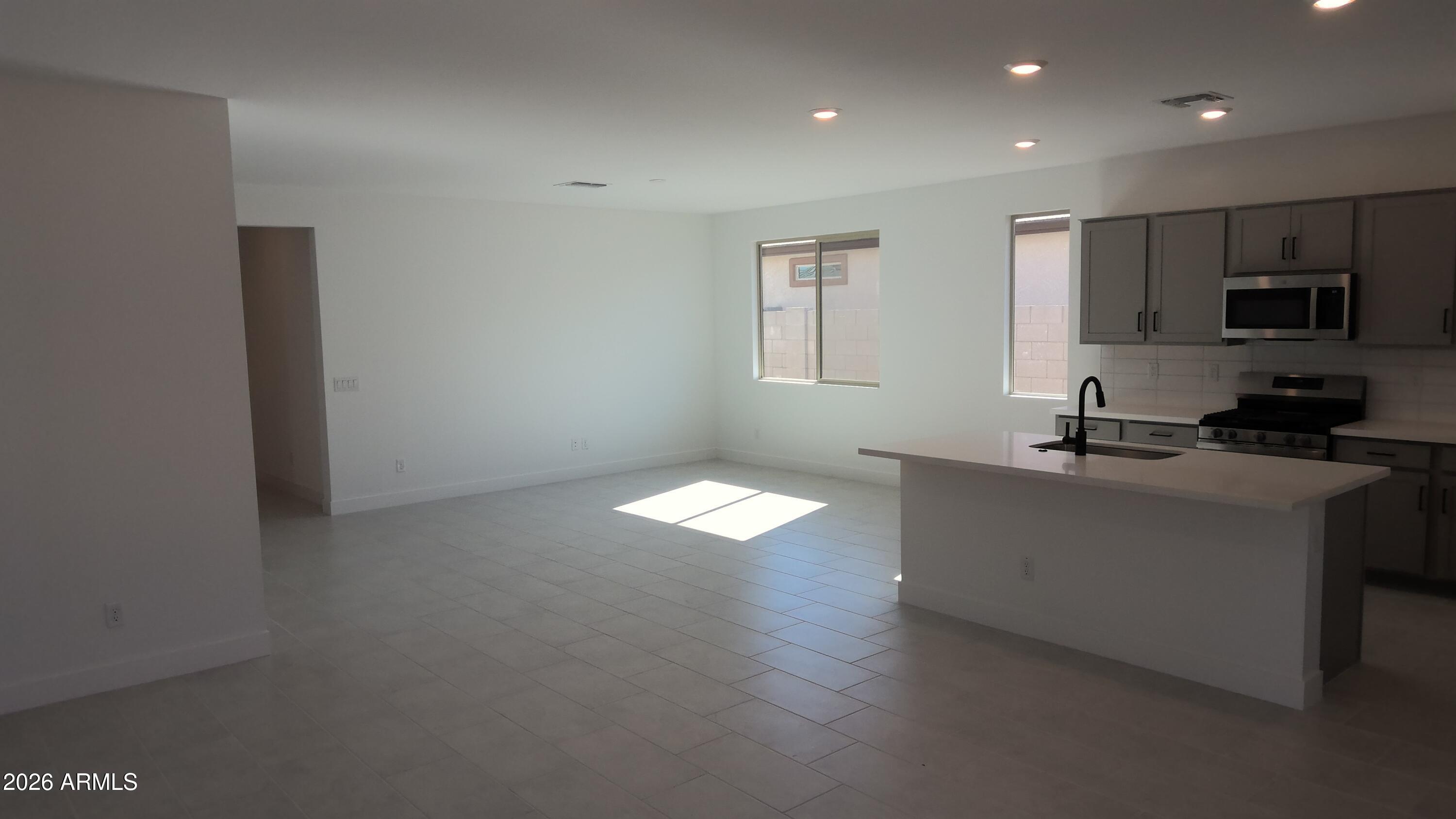 15212 W GRAY FOX Trail