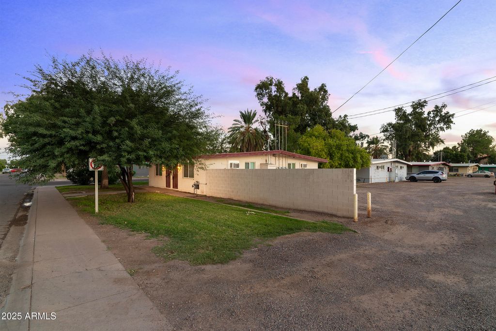 Photo of 1002 S Mariana Street, Tempe, AZ 85281 (MLS # 6941846)