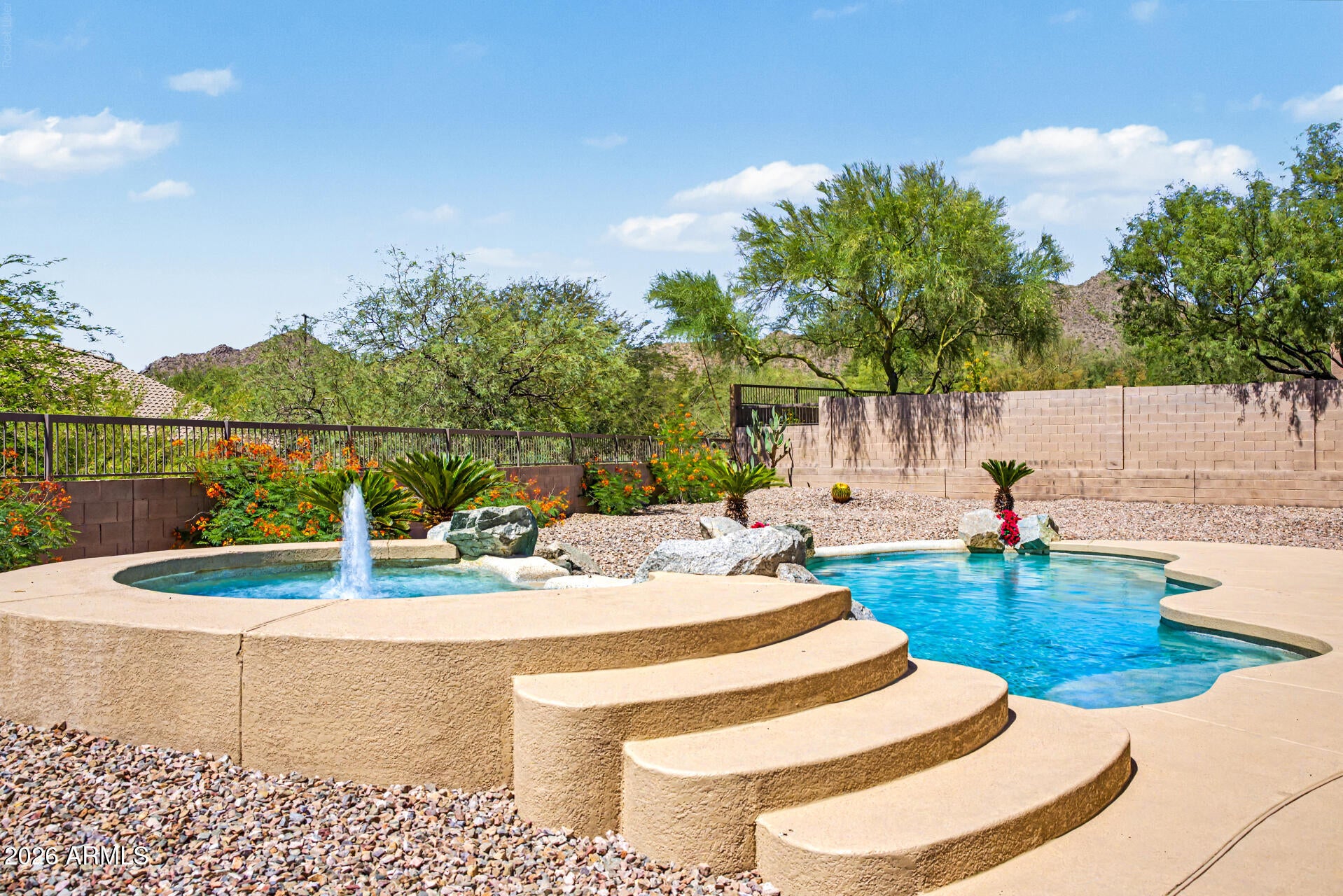 Properties 2 7926 E SADDLEBACK Circle