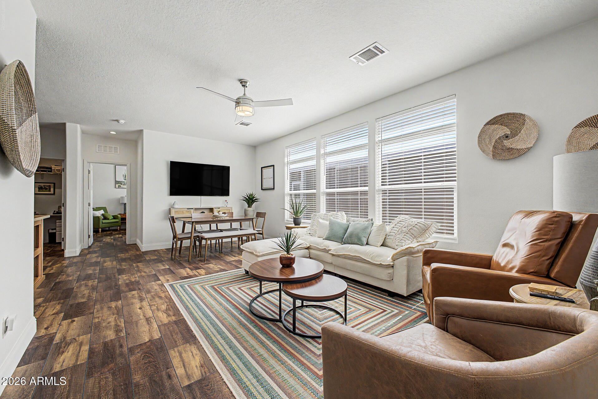 1110 N Henness Road 2126