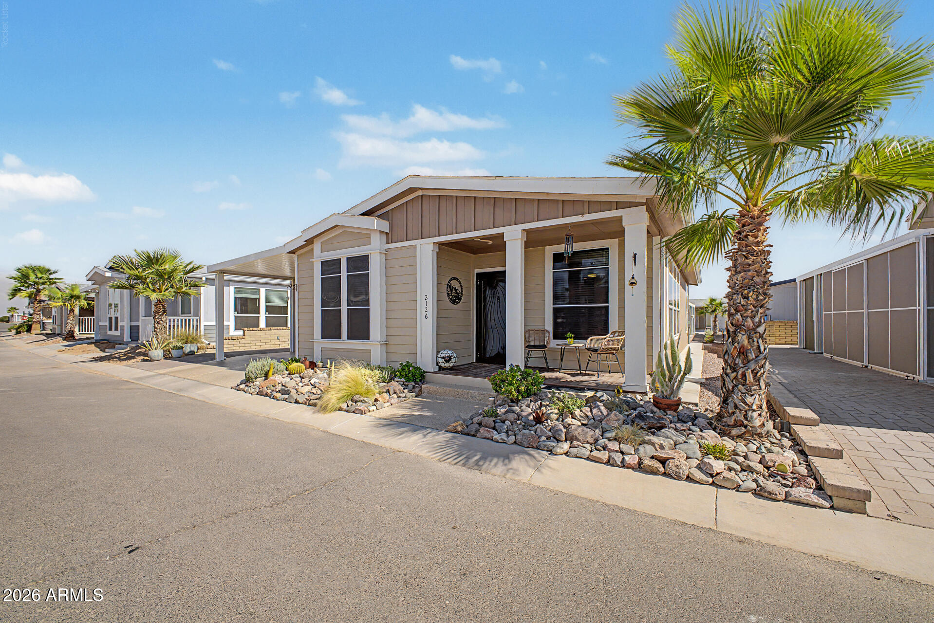 1110 N Henness Road 2126