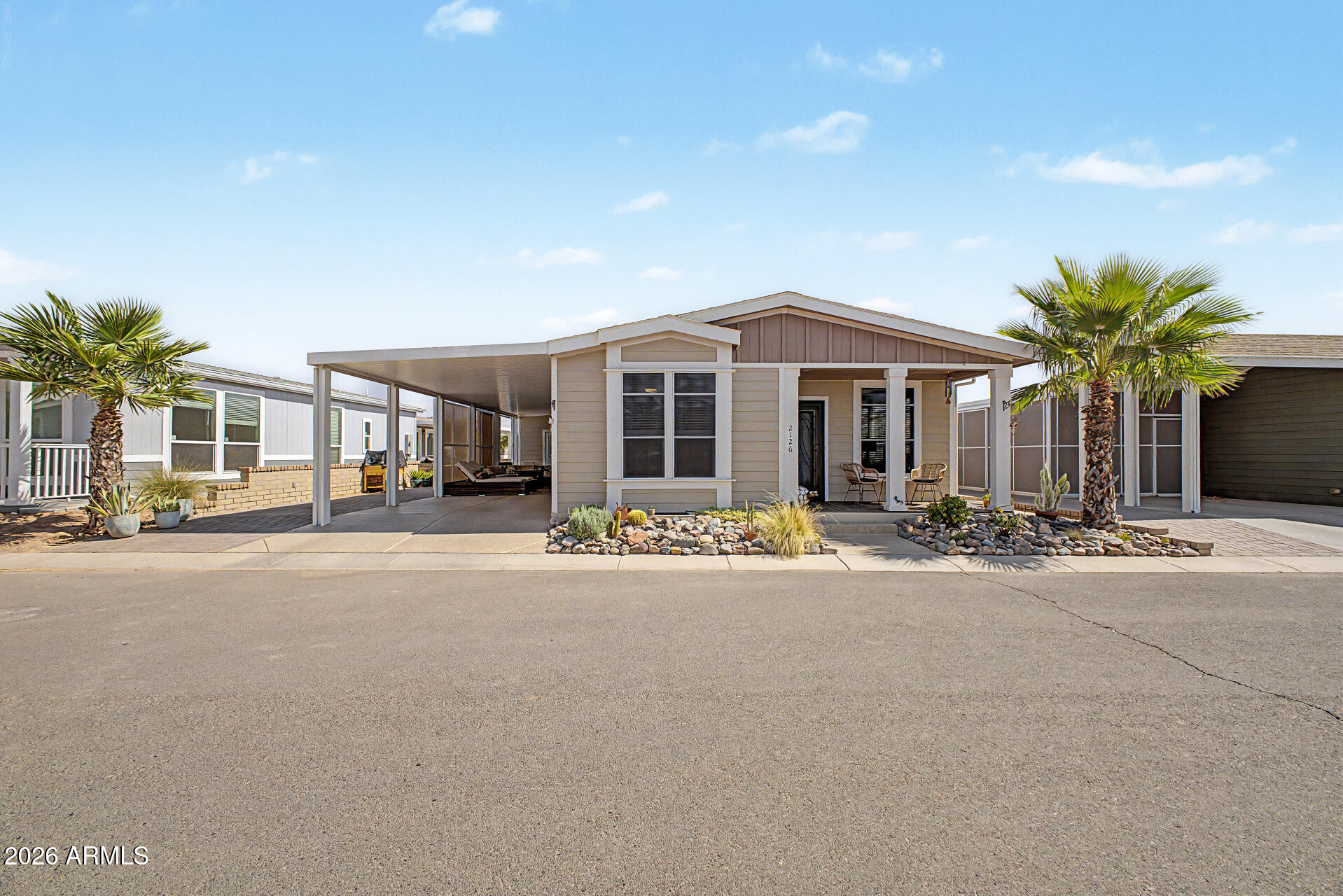 1110 N Henness Road 2126
