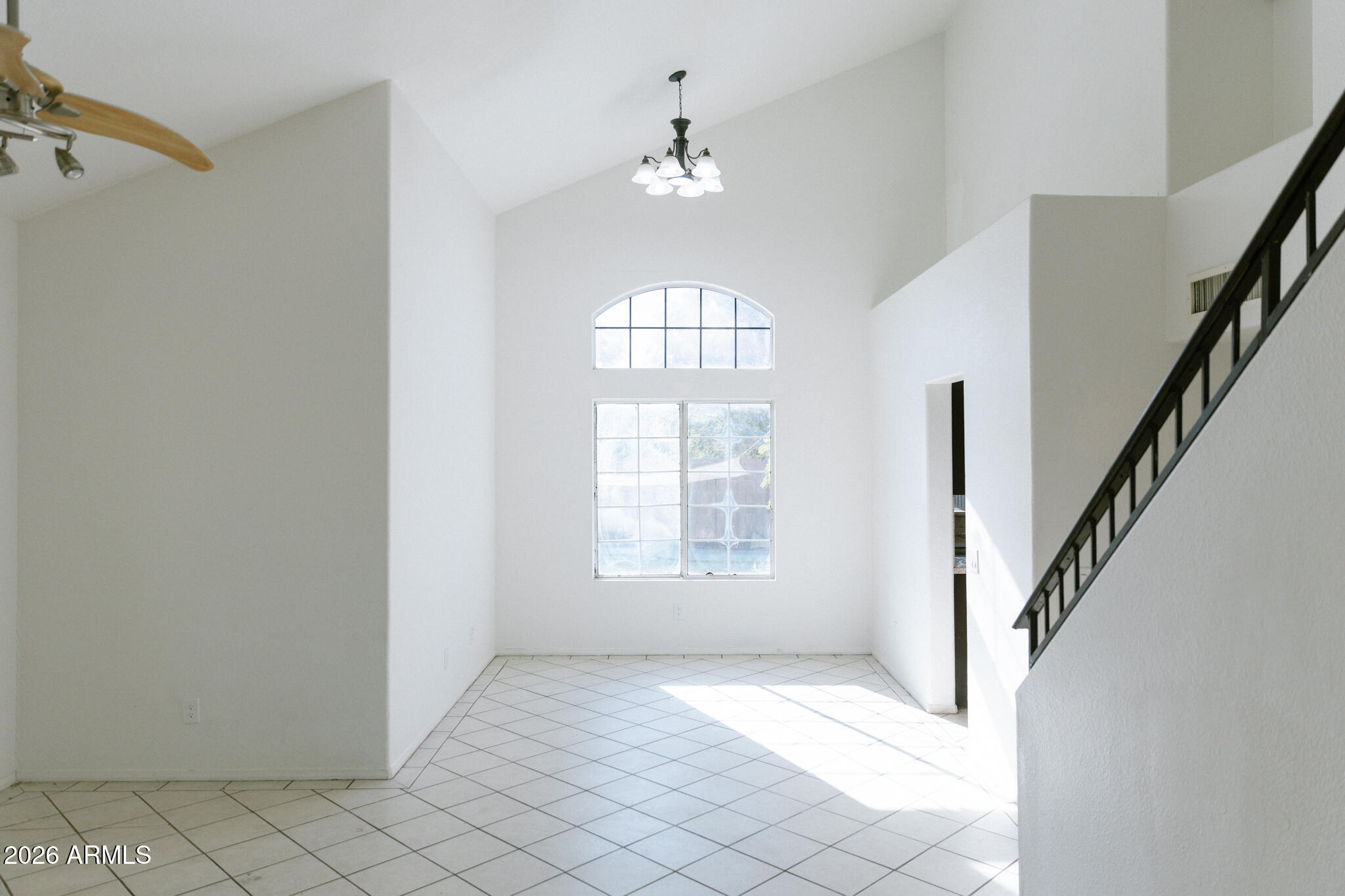 8607 W EDGEMONT Avenue