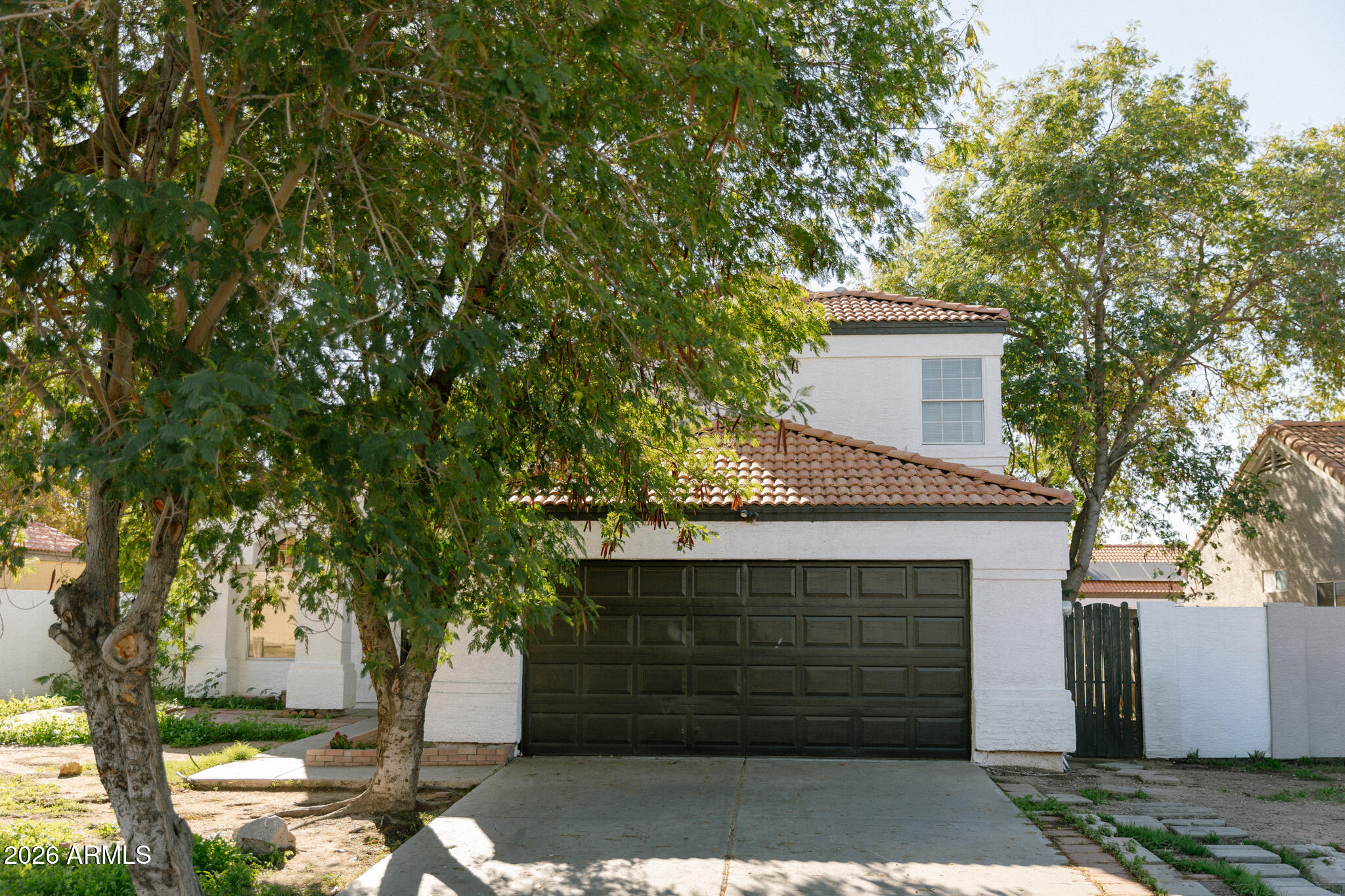 8607 W EDGEMONT Avenue