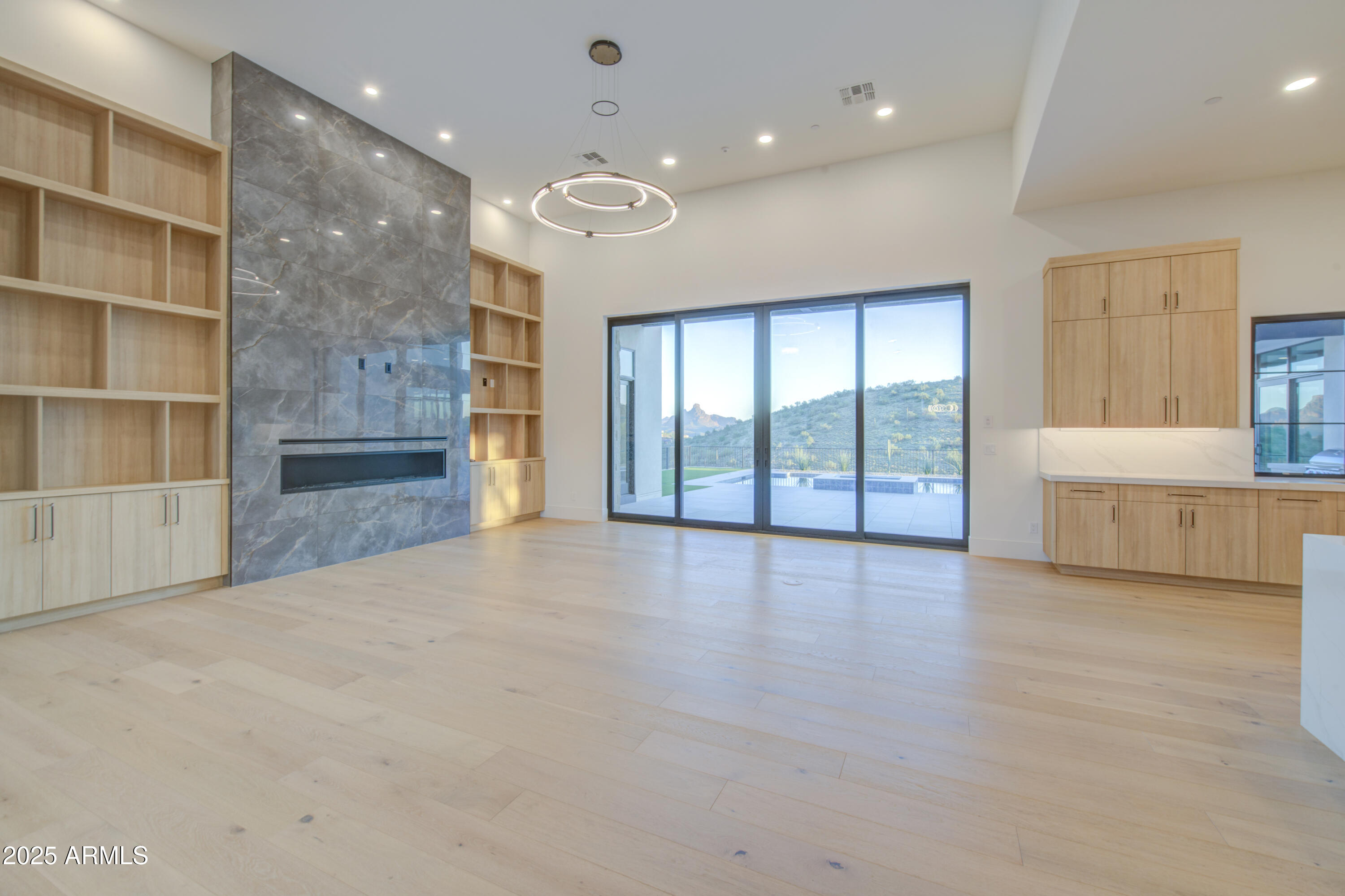 15609 E Palatial Drive