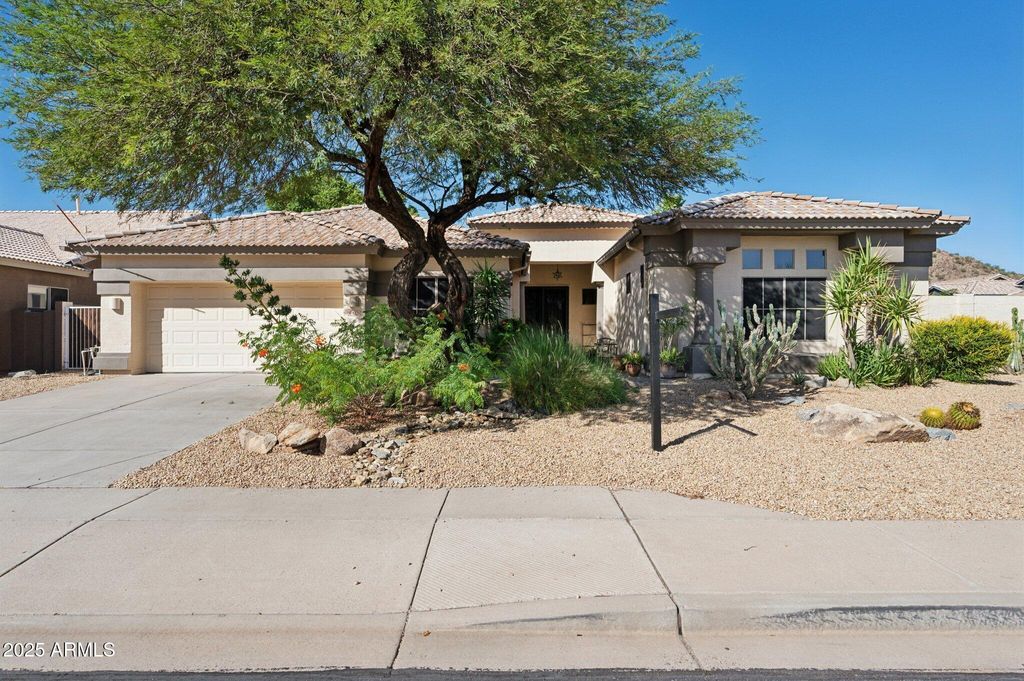 Photo of 9326 E Princess Drive, Mesa, AZ 85207 (MLS # 6934476)