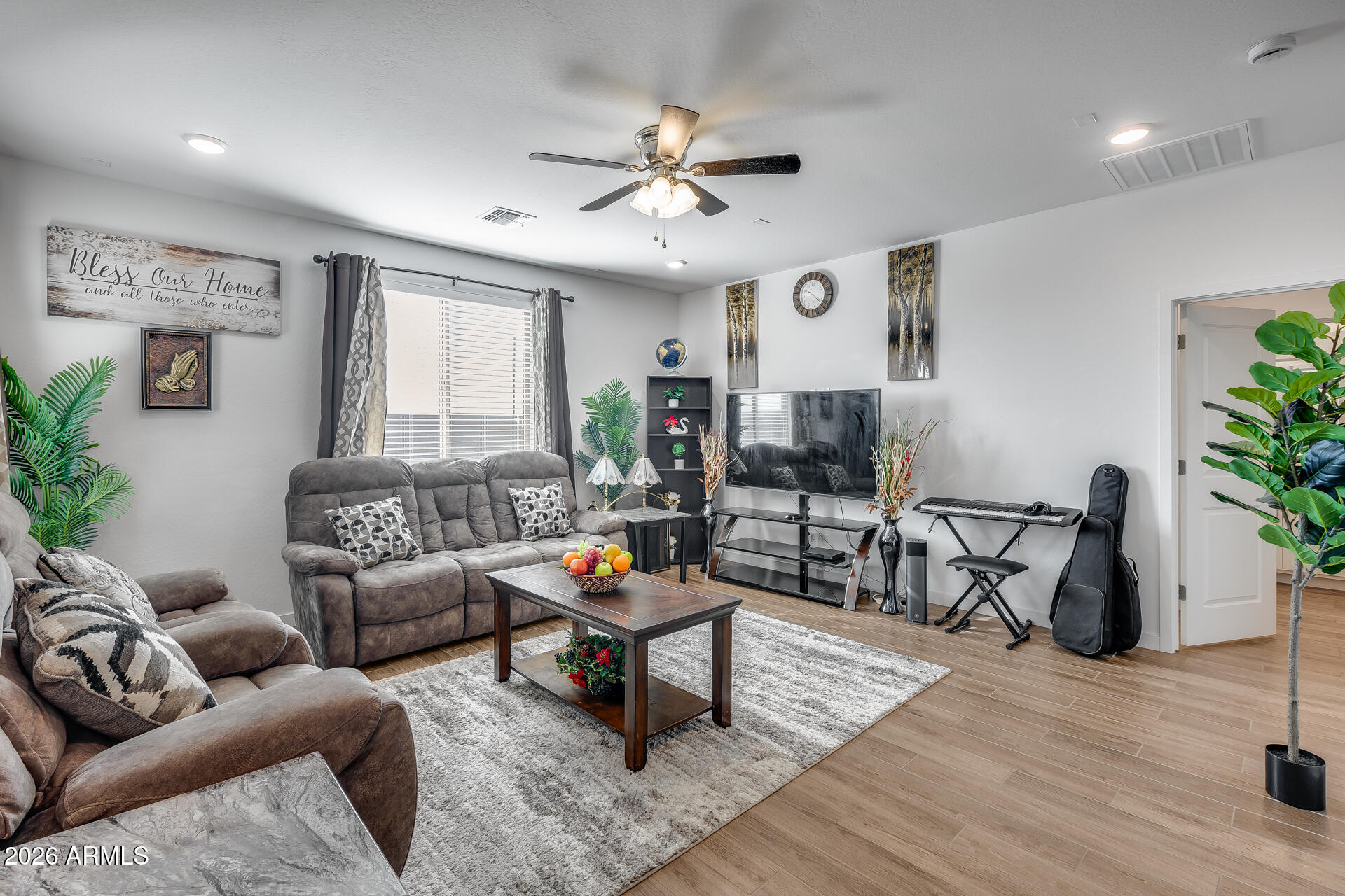 17439 W FULTON Street